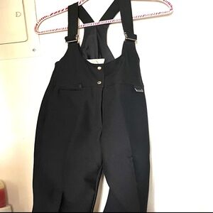 SKI OVERALLS White Stag, black, Sz.12, gently used, stirrups